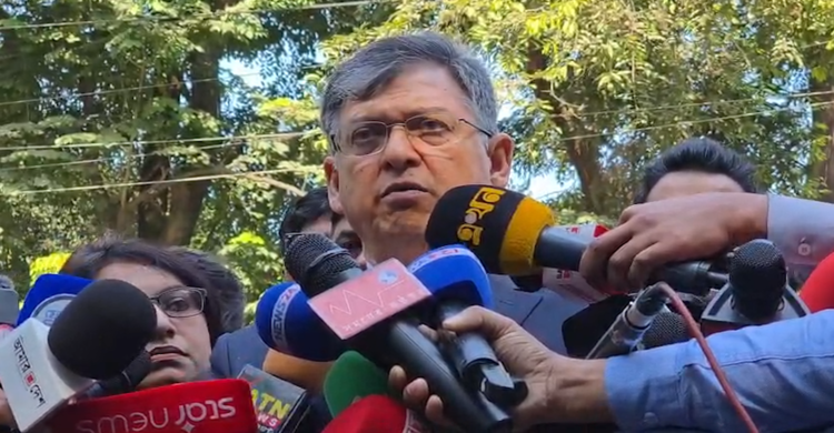 হামলা করে নির্বাচন বানচাল করা যাবে না: সালাউদ্দিন আহমেদ