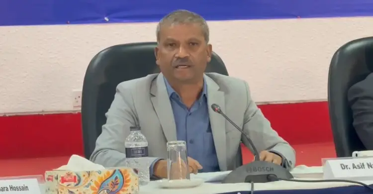 আমেরিকার বাড়ি থাকার প্রসঙ্গে যা বললেন আসিফ নজরুল