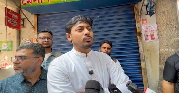 শুধু পোশাক পাল্টালেই সংস্কার হয় না:  নাসিরুদ্দিন পাটওয়ারী