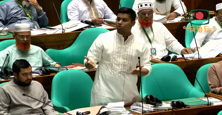 এলাকায় মুখ দেখাতে পারি না, আমাকে বেঁধে রাখবে, সংসদে হাসনাত