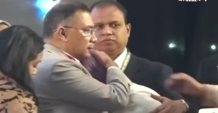 তারেক রহমানকে কাছে পেয়ে একজন সন্তানহারা মায়ের আর্তনাদ