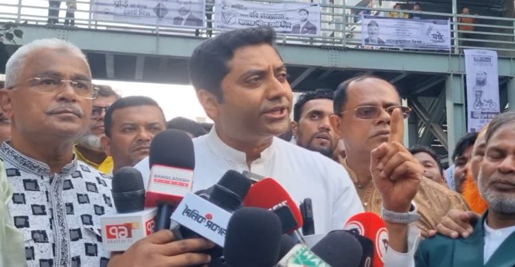 কারো উষ্কানিতে সাড়া দিবেন না নেতাকর্মীদের উদ্দেশ্যে ববি হাজ্জাজ