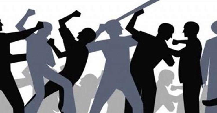 শিশুর ঝগড়ার জেরে সংঘর্ষ, আহত অর্ধশত