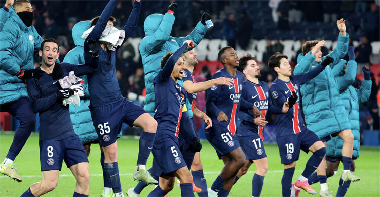 লিলেকে উড়িয়ে ১৬ পয়েন্টের ব্যবধান তৈরি করলো পিএসজি