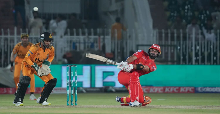 ফারহানের সেঞ্চুরি, ইসলামাবাদের রান পাহাড়ে চাপা পড়ল পেশওয়ার