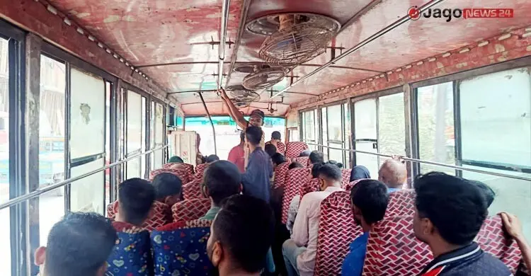 ‘জোর করে ভাড়া লই না মামা, ৫-১০ টাকা চাইয়া লই’