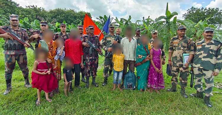 বিজিবির কাছে ৯ বাংলাদেশিকে হস্তান্তর করলো বিএসএফ