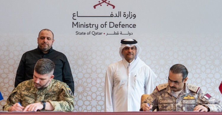 কাতারের সঙ্গে প্রতিরক্ষা চুক্তি সই করলো ইউক্রেন