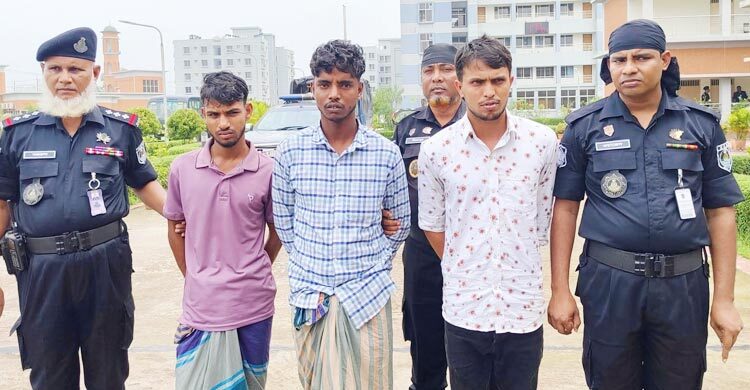 প্রেমিকাকে ডেকে নিয়ে সংঘবদ্ধ ধর্ষণ, গ্রেফতার ৩