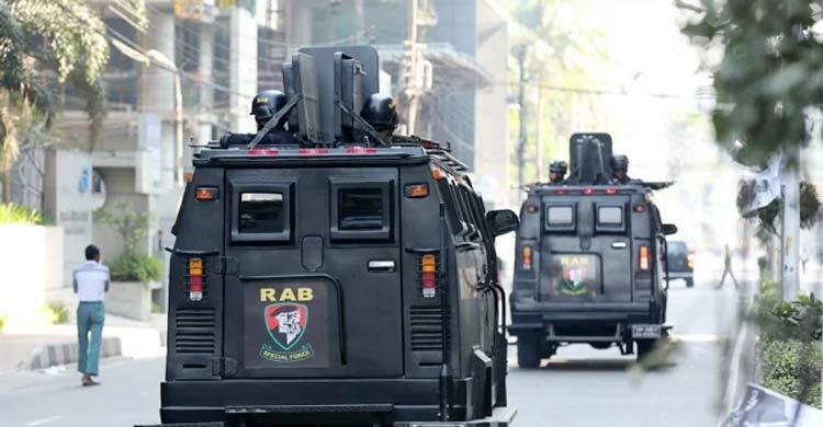 সারাদেশে ২১৮ টহলদল মোতায়েন, সাদা পোশাকে গোয়েন্দা নজরদারি