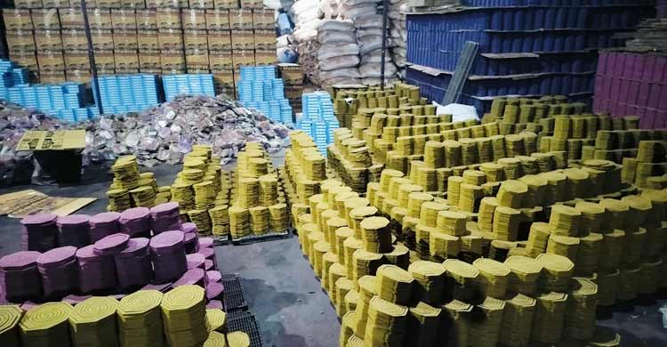 নকল পণ্য বিক্রি, ৯ প্রতিষ্ঠানকে সাড়ে ২৮ লাখ টাকা জরিমানা