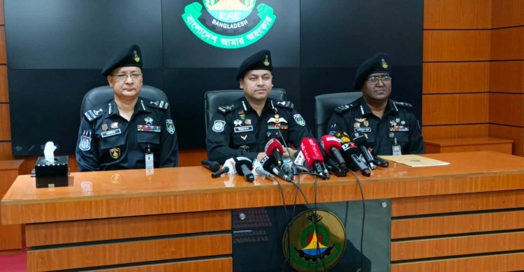 আত্মসমর্পণকারী অনেক চরমপন্থি ফের অপরাধে জড়াচ্ছে: র‍্যাব