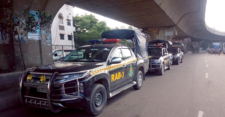 ঢাকায় ফেরা মানুষের নিরাপত্তা নিশ্চিতে র‌্যাবের বিশেষ টহল