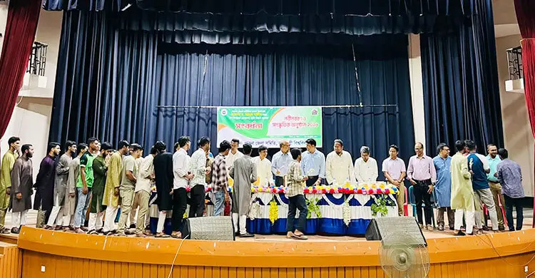 রাবিতে পাবনা জেলা সমিতির নবীনবরণ
