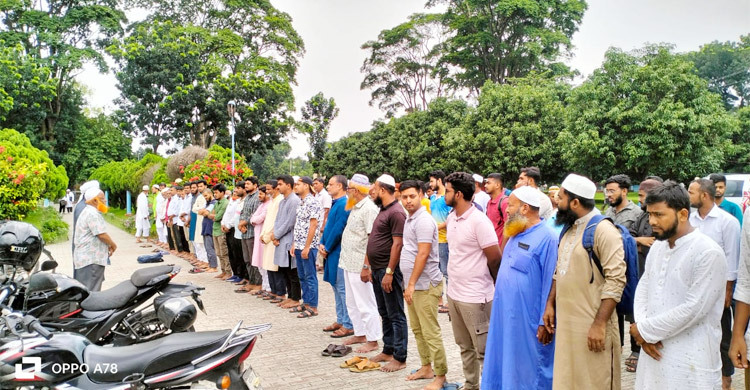 মাইলস্টোনে নিহতদের স্মরণে রাবিতে গায়েবানা জানাজা