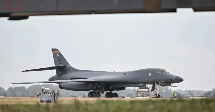 US withdraws B-1 bomber aircraft from UK’s Fairford base amid Iran fears