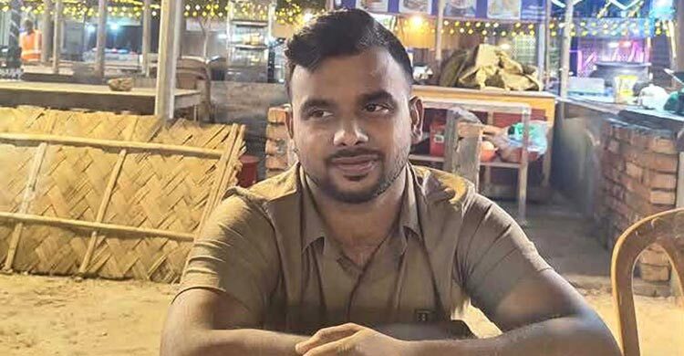 ব্যবসায়ীকে ‘সন্ত্রাসীর’ বার্তা, ‘তোকে ব্লেড দিয়ে খুঁচিয়ে মারবো’