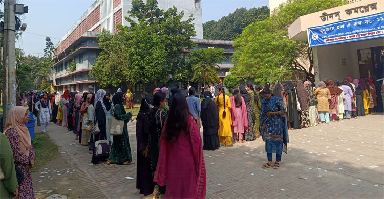 রাকসুতে সাড়ে ৩টা পর্যন্ত ভোট পড়লো ৬০ শতাংশ