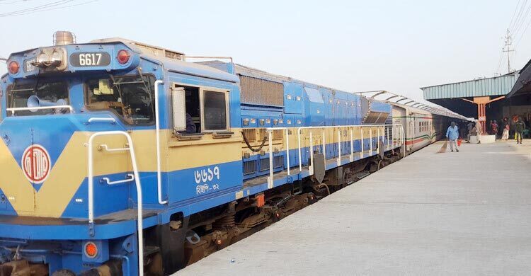 Short-distance train services resume after 14 days