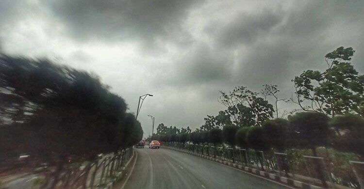 সন্ধ্যার মধ্যে ৬ অঞ্চলে ঝড়-বৃষ্টির আভাস