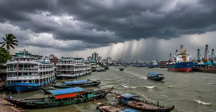 দেশের ১২ অঞ্চলে ঝড়-বৃষ্টির আভাস