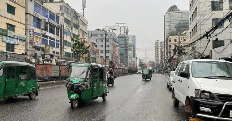 বৃষ্টির দিনে ঢাকার বায়ু আজ সহনীয়
