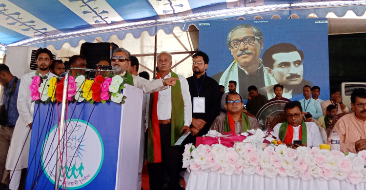 তারেক লন্ডনে মিথ্যাচার করছেন, আর বিএনপি এখানে লাফাচ্ছে