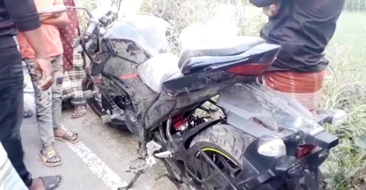 রাজবাড়ীতে মোটরসাইকেল নিয়ন্ত্রণ হারিয়ে দুই আরোহী নিহত