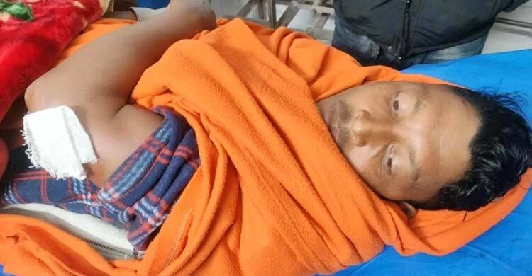 প্রতিবাদ সভা থেকে ফেরার পথে গুলিবিদ্ধ যুবদল কর্মী