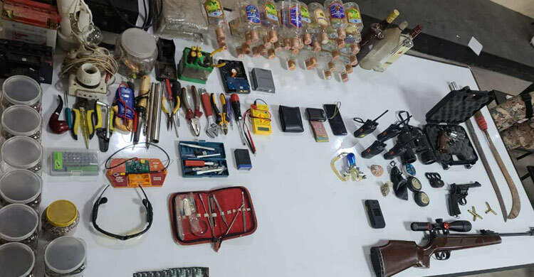 অস্ত্র উদ্ধার, রাজশাহীতে বাড়ি ঘিরে রেখেছে সেনাবাহিনী