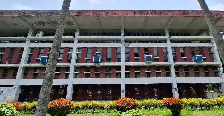ট্রান্সফরমারের অভাবে বন্ধ রাবি গ্রন্থাগারের এসি