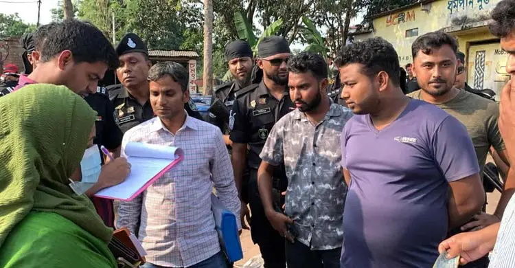 রাজশাহীতে একটি পেট্রোল পাম্পকে দুই লাখ টাকা জরিমানা