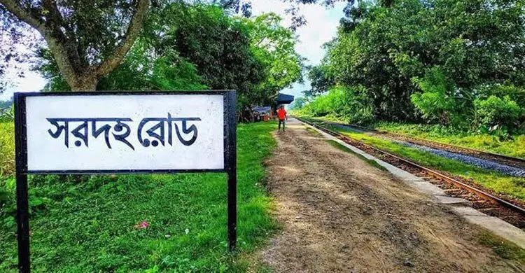 স্বামীকে বেঁধে রেখে স্ত্রীকে তুলে নিয়ে ধর্ষণের অভিযোগ