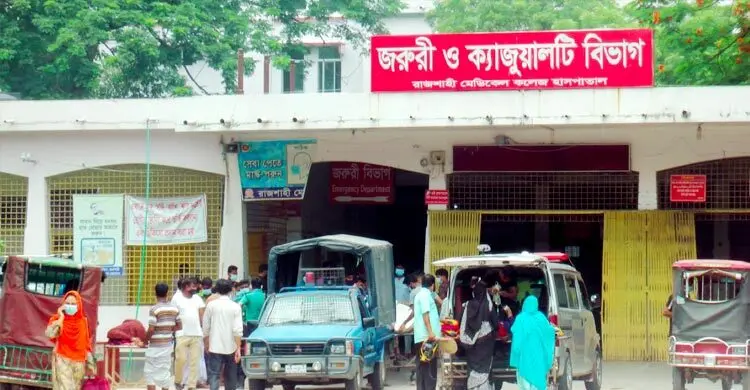 হাসপাতালে মৃত স্ত্রীকে ফেলে গয়না নিয়ে পালালেন স্বামী