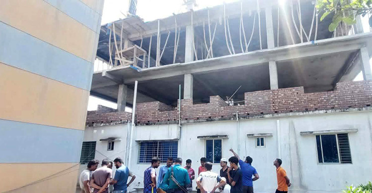 রাজশাহীতে চারতলা থেকে পড়ে নির্মাণ শ্রমিকের মৃত্যু