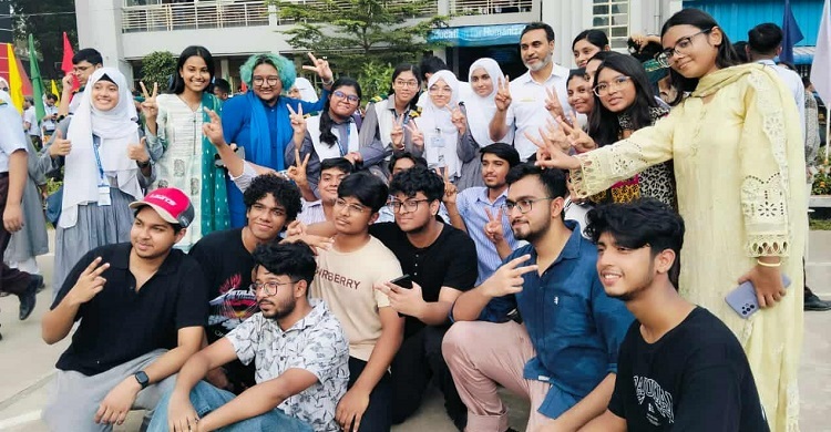 রাজউক উত্তরা মডেলে পাসের হার ৯৯.৯৪ শতাংশ