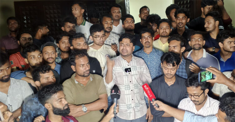 নির্বাচন কমিশনের সভা বয়কট করে ছাত্রদল বললো ‘পাকিস্তানি প্রশাসন’