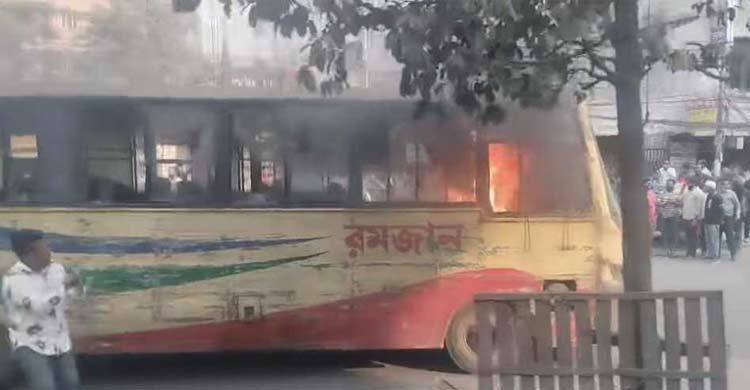 Bus torched after it kills motorcyclist at Rampura