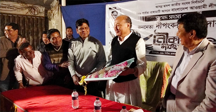 আ’লীগ প্রার্থীর পক্ষে ভোট চাইলেন বিএনপি নেতা