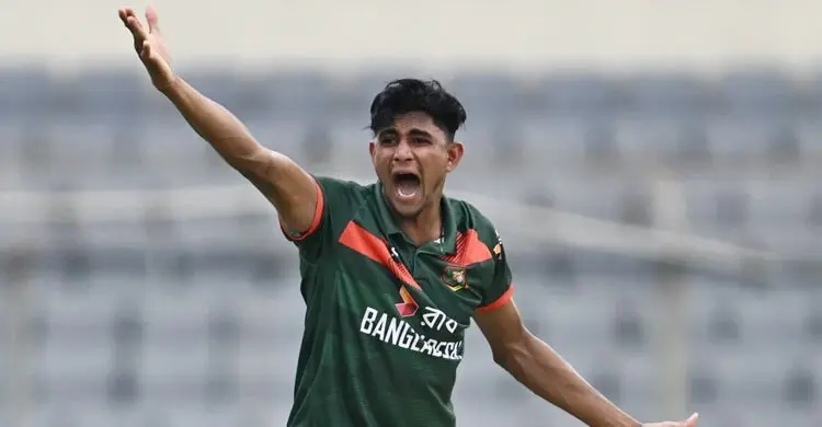 নাহিদ রানার গতির ঝলক, তৃতীয় উইকেটের পতন অস্ট্রেলিয়ার