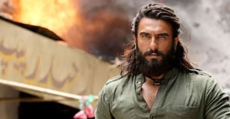 শাহরুখ-আমিরদের পেছনে ফেলে ৪ কোটির ক্লাবে ‘ধুরন্ধর’