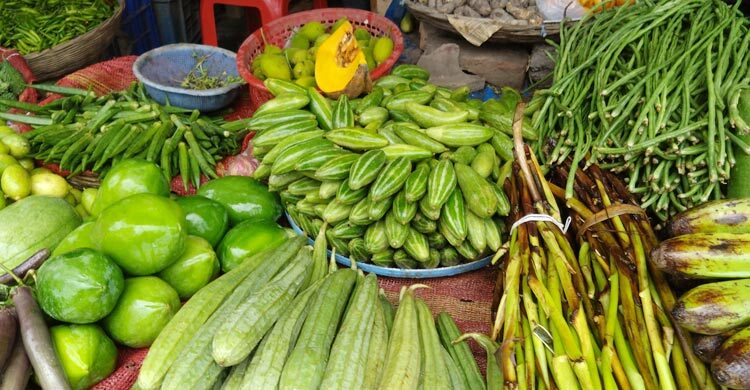 রংপুরে বেড়েছে সবজির দাম