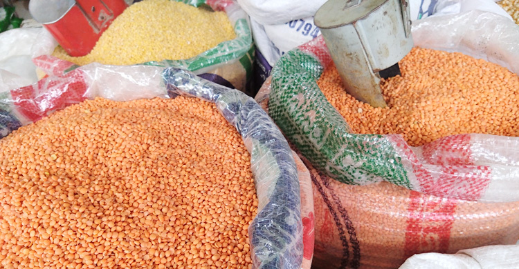 দেড় মাসে রংপুরে কেজিতে ২০ টাকা বেড়েছে মসুর ডালের দাম