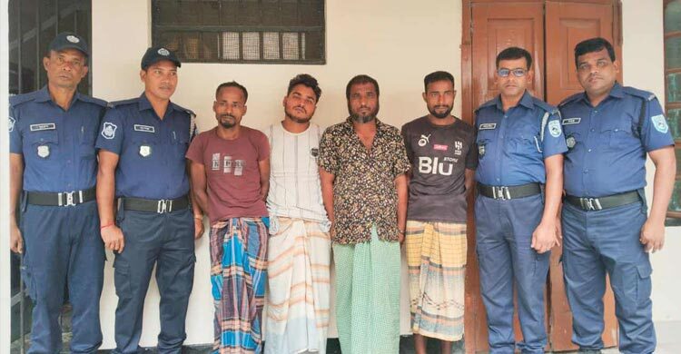 চোর সন্দেহে গণপিটুনিতে জামাই-শ্বশুর নিহত: গ্রেফতার ৪