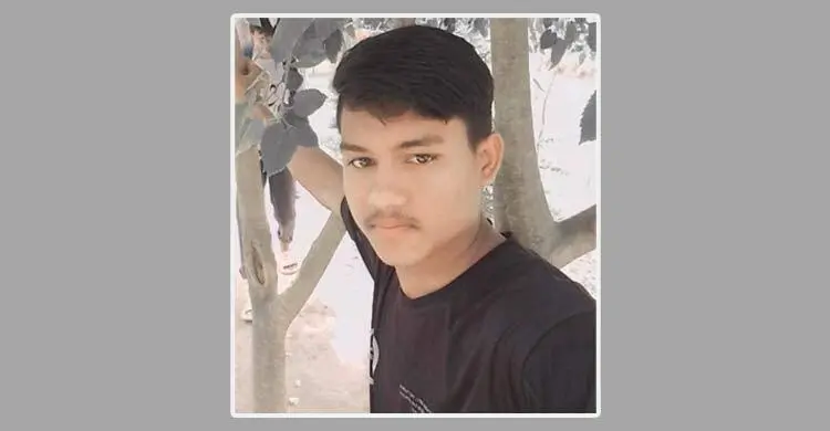 বাবাকে বাঁচাতে গিয়ে পানিতে ডুবে প্রাণ গেলো ছেলের