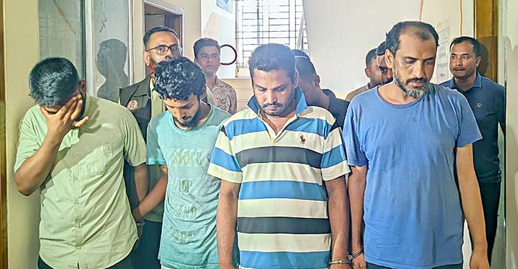 রংপুরে নিয়োগ পরীক্ষায় জালিয়াতি ও প্রক্সি চক্রের ৬ সদস্য আটক