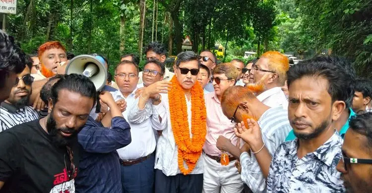 রাঙ্গামাটি ফিরে দীপেন দেওয়ান বললেন ‘বিএনপিকে নিয়ে ষড়যন্ত্র হচ্ছে’
