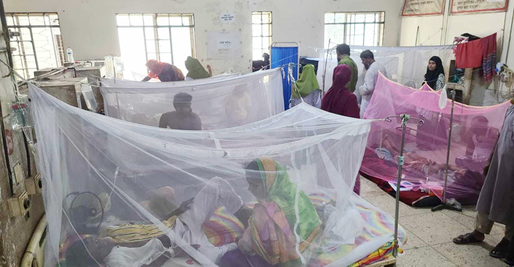 পৌরসভার তৎপরতায় হতাশ শহরবাসী