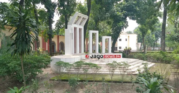 ২০০ বছরের রংপুর জিলা স্কুলের মাঠজুড়ে সাজানো রঙিন শৈশব