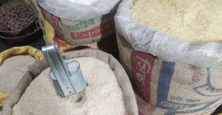 কমার সম্ভাবনা নেই মুরগির দাম, অপরিবর্তিত চাল-ডাল-পেঁয়াজ